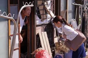 Chồng uống say vợ ngoại tình cùng thằng bạn thân
