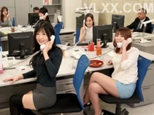 Anh trai biến thái đụ em gái sưng lồn